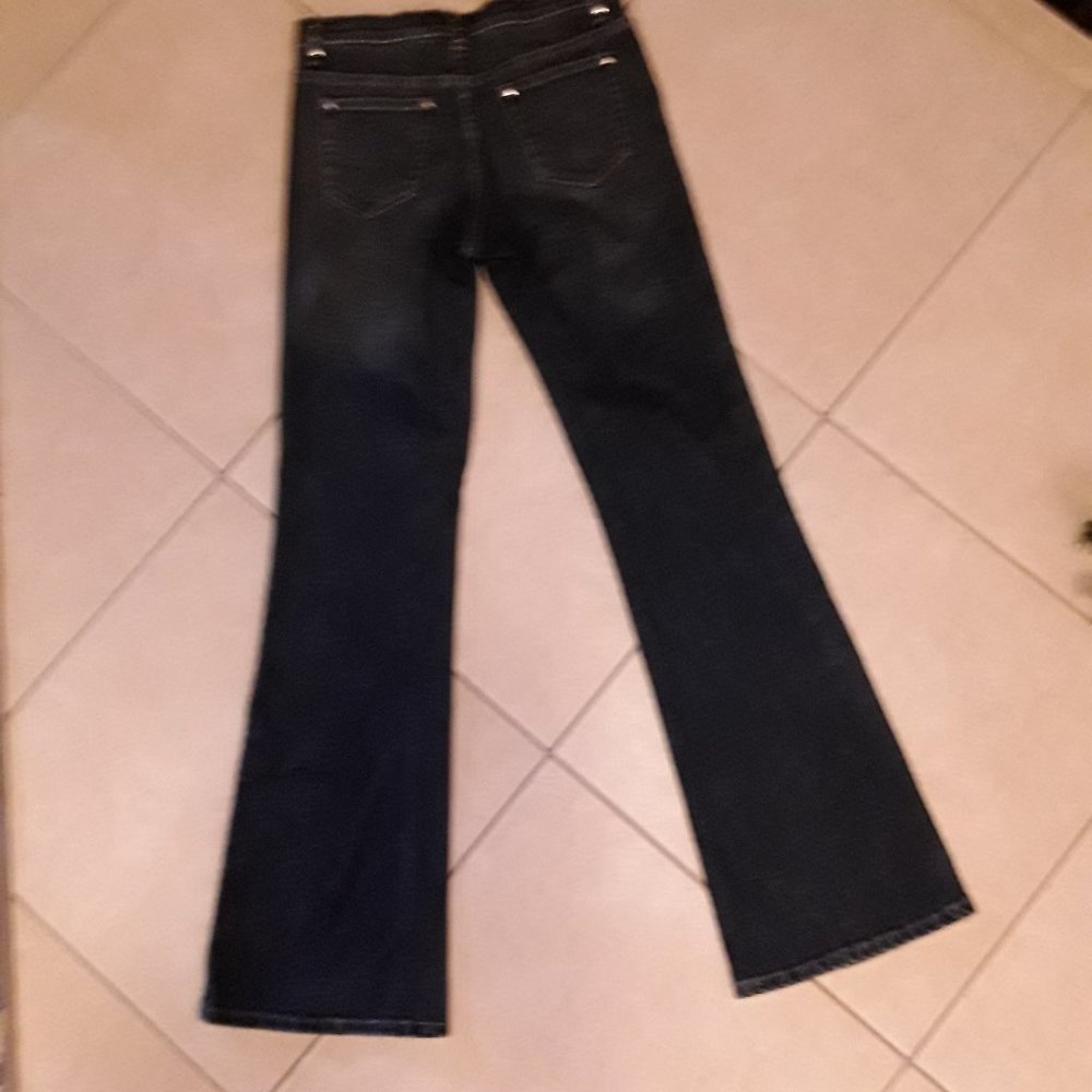 Jeans - Picture 3 of 4
